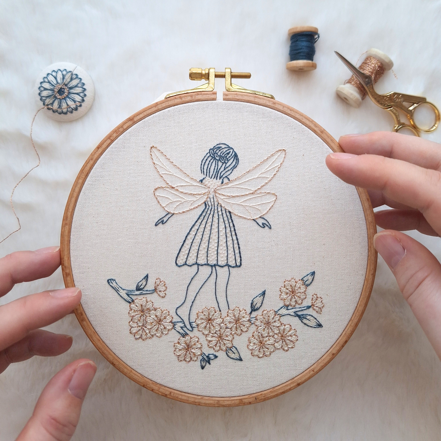 Patron de broderie - Calie Jolie des cerisiers