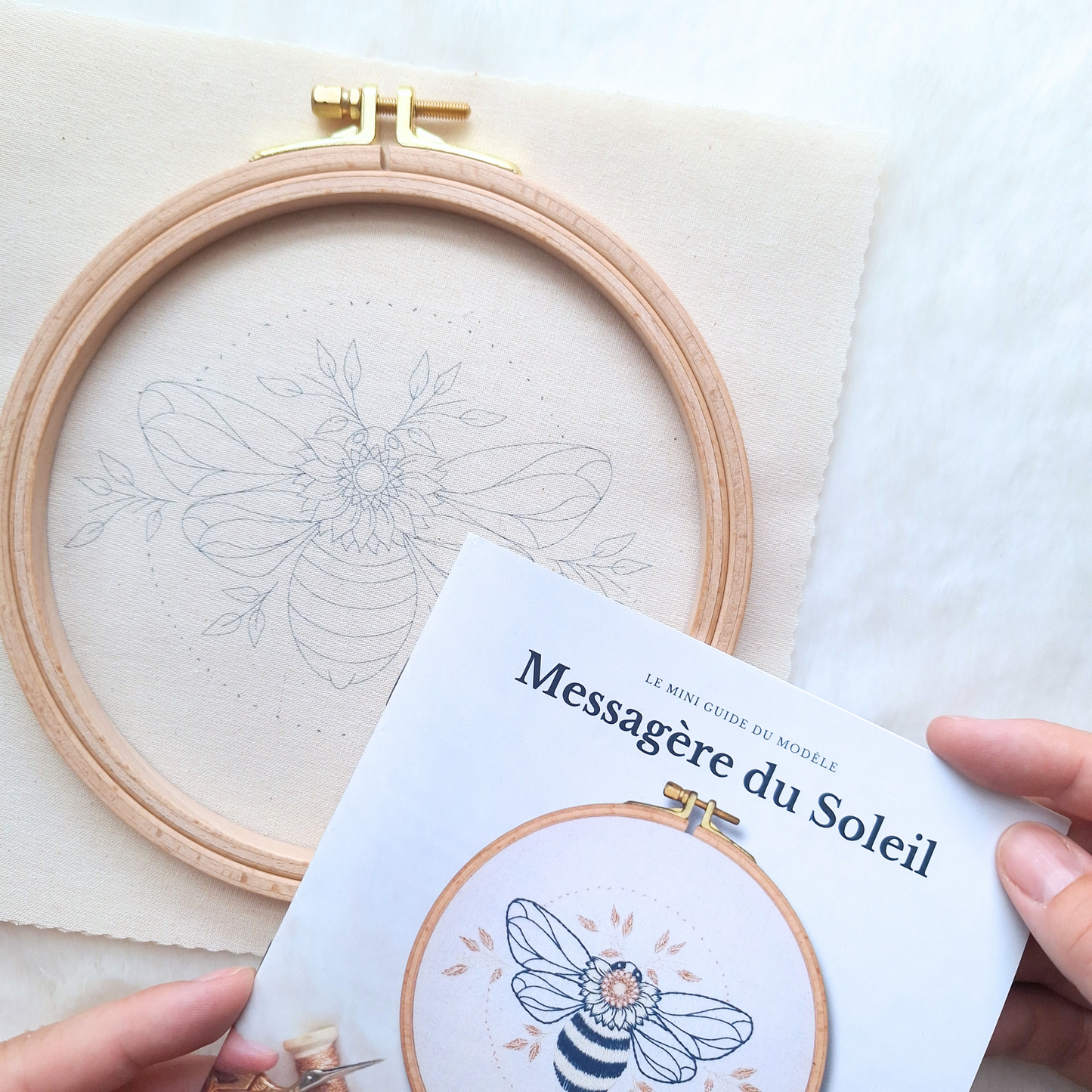 Kit de broderie - Messagère du Soleil